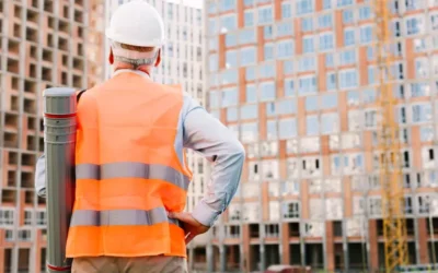 Uniformes Profissionais em Consórcios de Obras Públicas: Padronização e Imagem